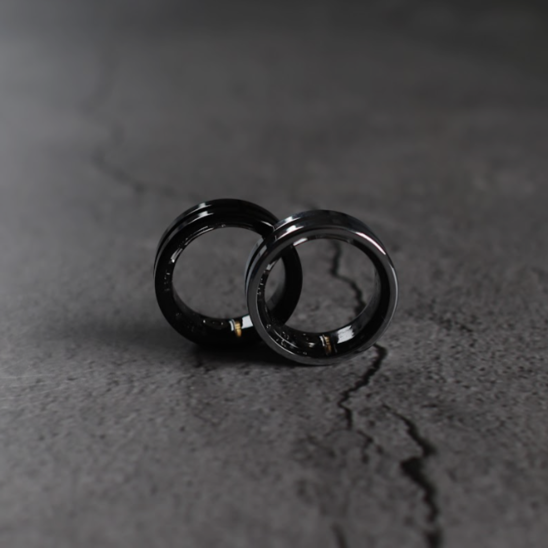Ee スマートリング 〈Silver / Black〉