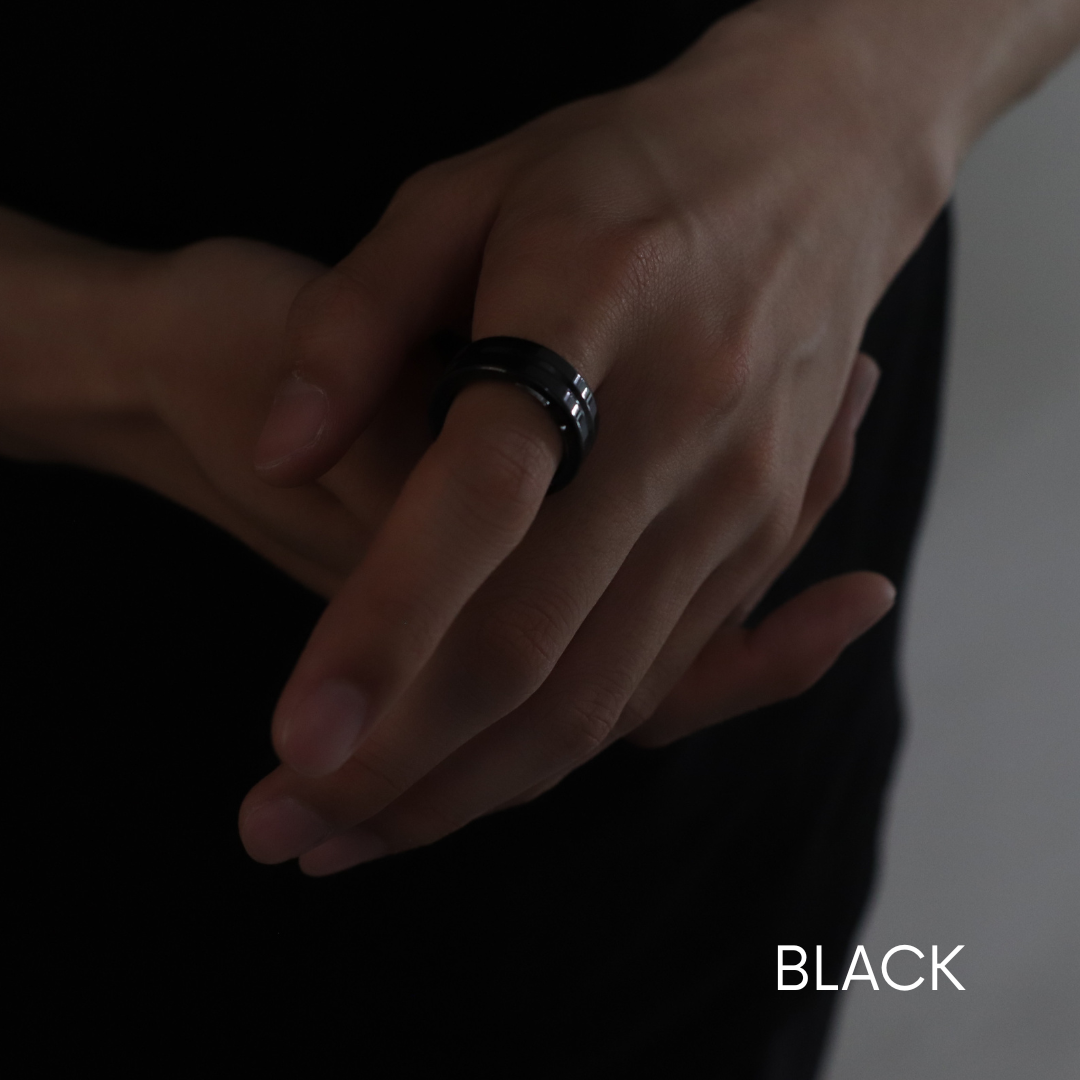 Ee スマートリング 〈Silver / Black〉