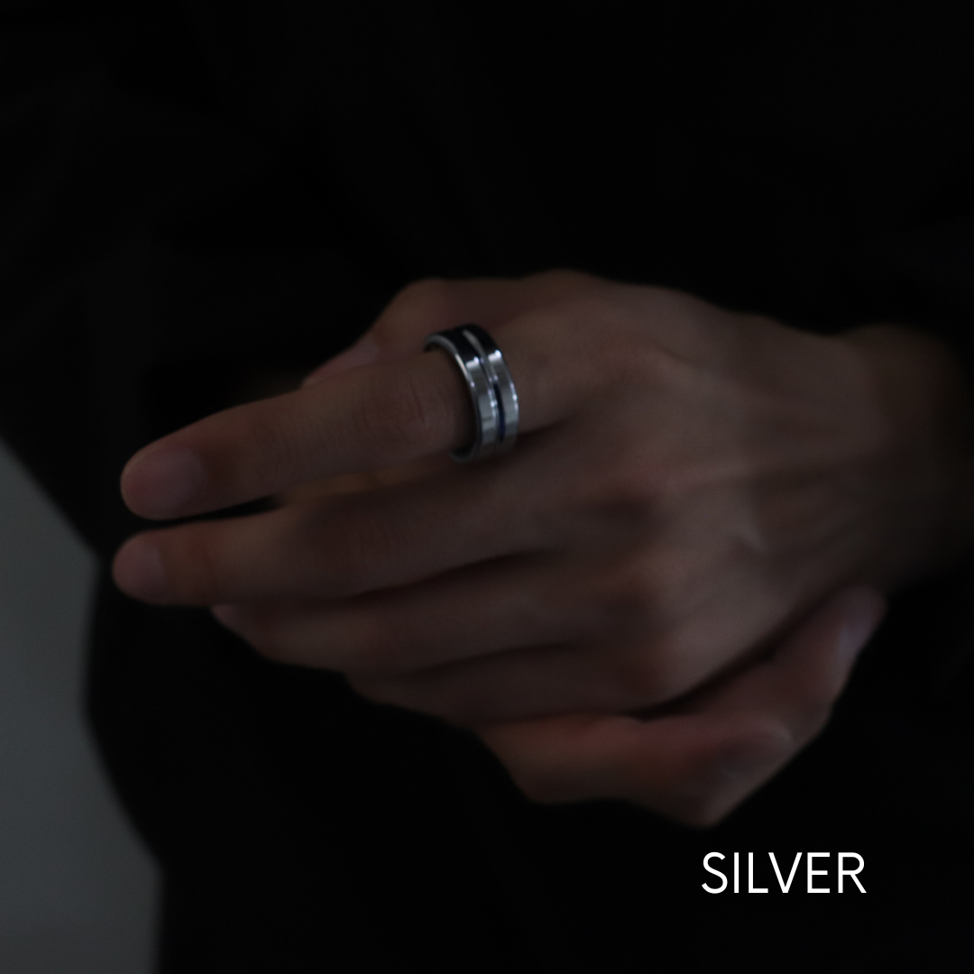 Ee スマートリング 〈Silver / Black〉